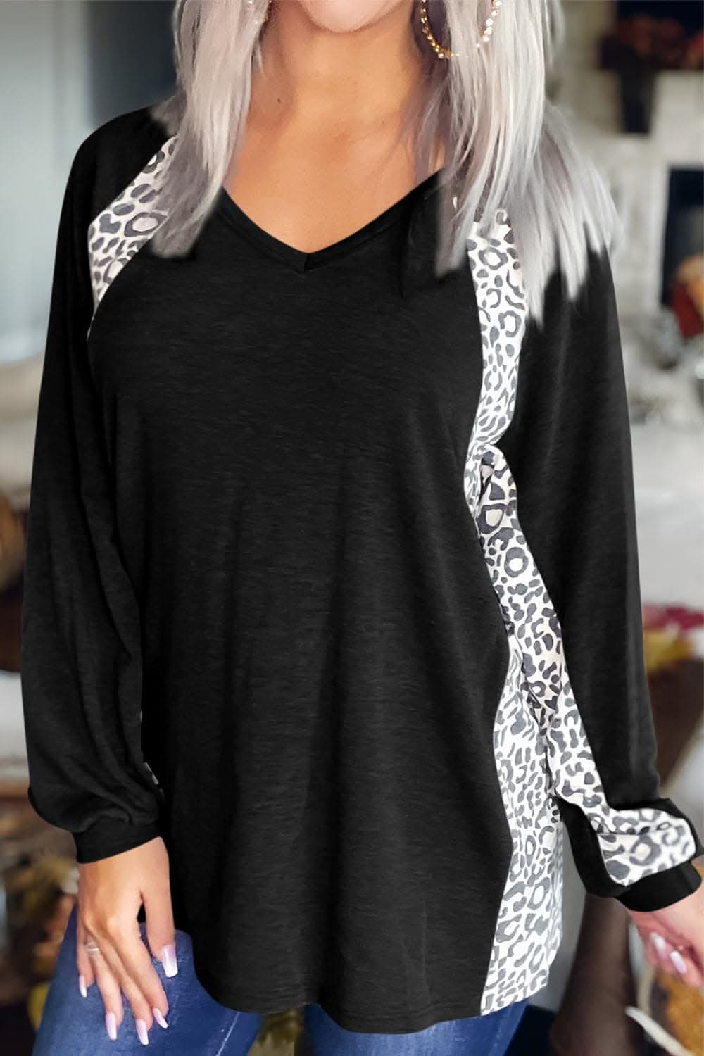 Leopard print v-neck long sleeve tee - Love Salve